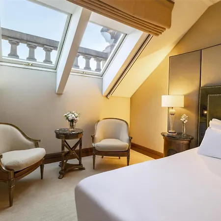 Hotel Nh Collection Carlo Iv Prag