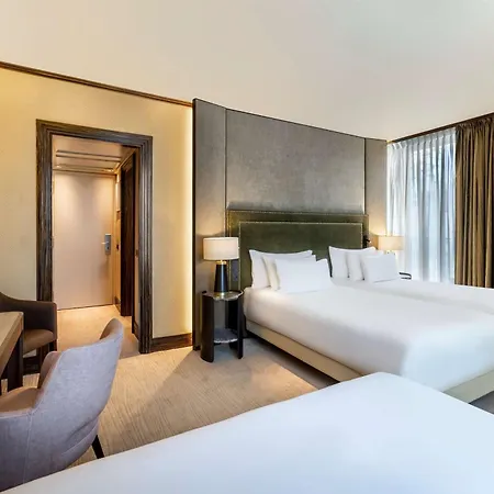Nh Collection Carlo Iv 5* Prague
