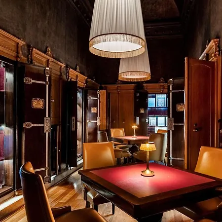Hotel Nh Collection Carlo Iv Prague