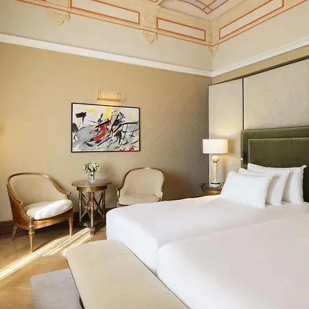Hotel Nh Collection Carlo Iv Prague