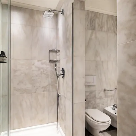 Hotell Nh Collection Carlo Iv