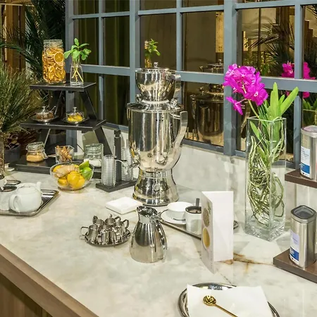 Nh Collection Carlo Iv Hotell Prag