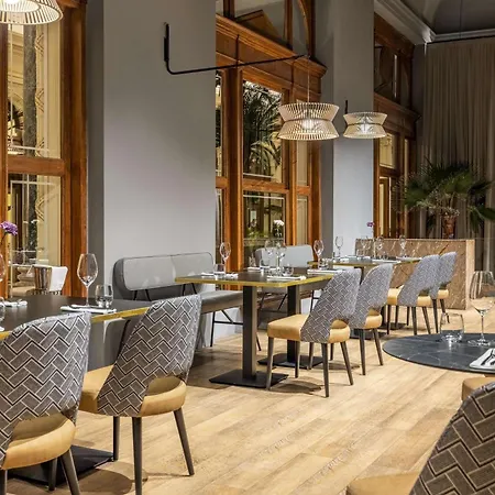 Nh Collection Carlo Iv Hotell Prag