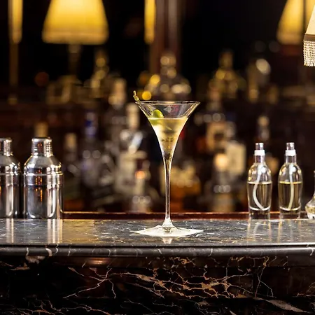 Nh Collection Carlo Iv