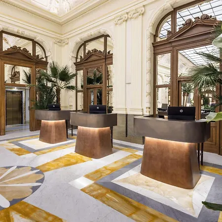 Nh Collection Carlo Iv 5* Prag