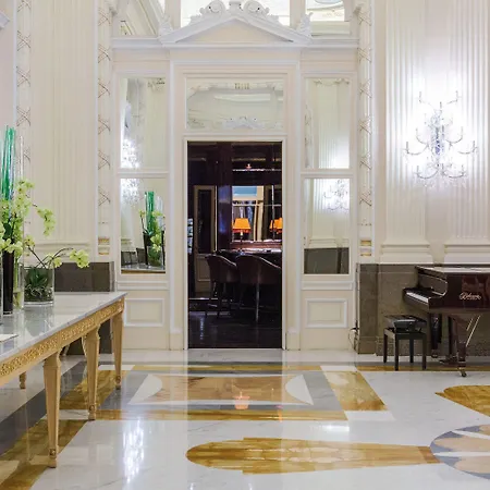 Nh Collection Carlo Iv 5* 布拉格