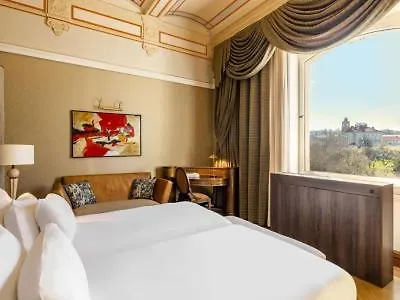 Nh Collection Carlo Iv