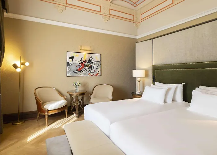 Hotel Nh Collection Carlo Iv Praha