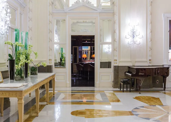 Nh Collection Carlo Iv 5* Praha