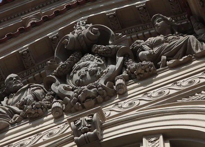 Hotel Nh Collection Carlo Iv Praha