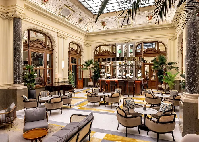 Nh Collection Carlo Iv