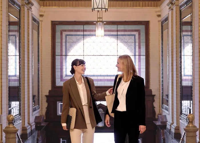 Hotel Nh Collection Carlo Iv